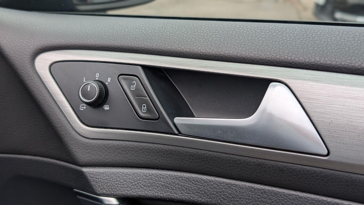 Used Volkswagen Golf for sale - 77909173: Photo 32