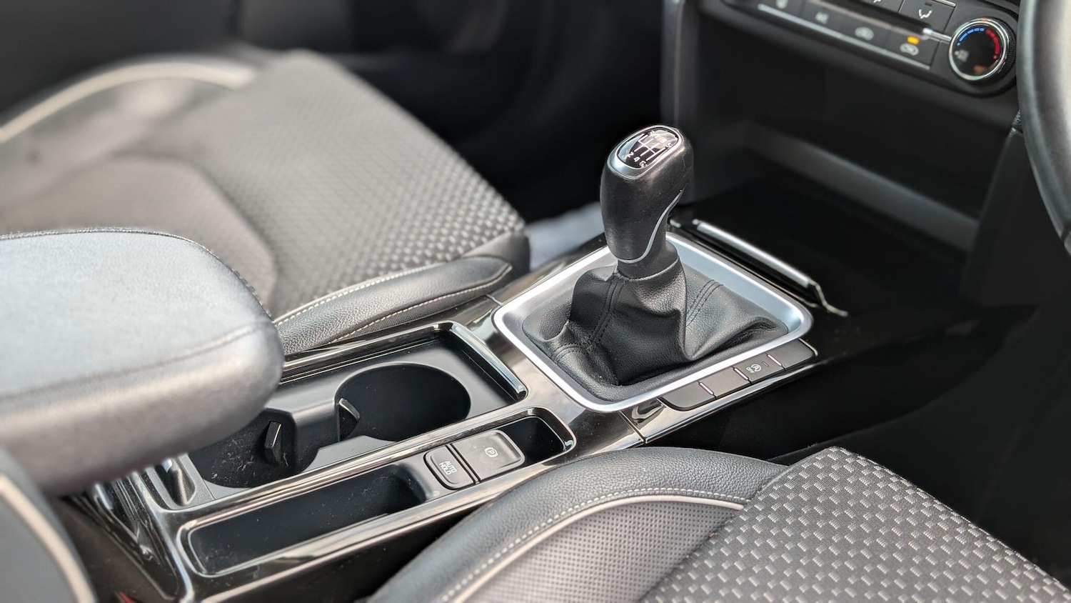 Used Kia XCeed 2020 for sale - 77066319: Photo 19