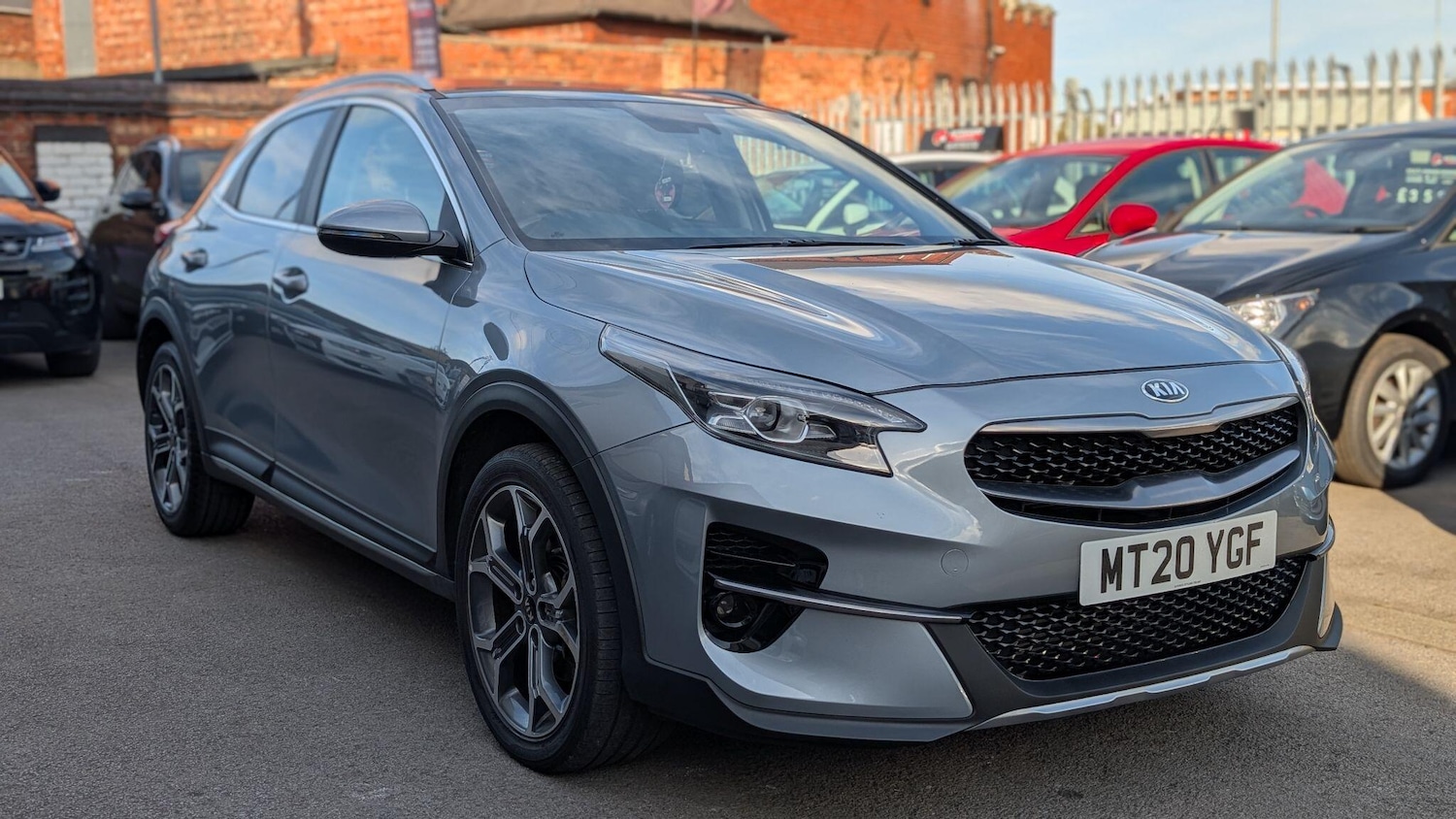 Used Kia XCeed 2020 for sale - 77066319: Photo 3
