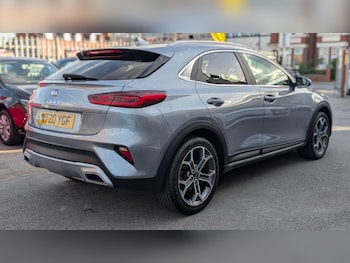 Used Kia XCeed 2020 for sale - 77066319: Photo