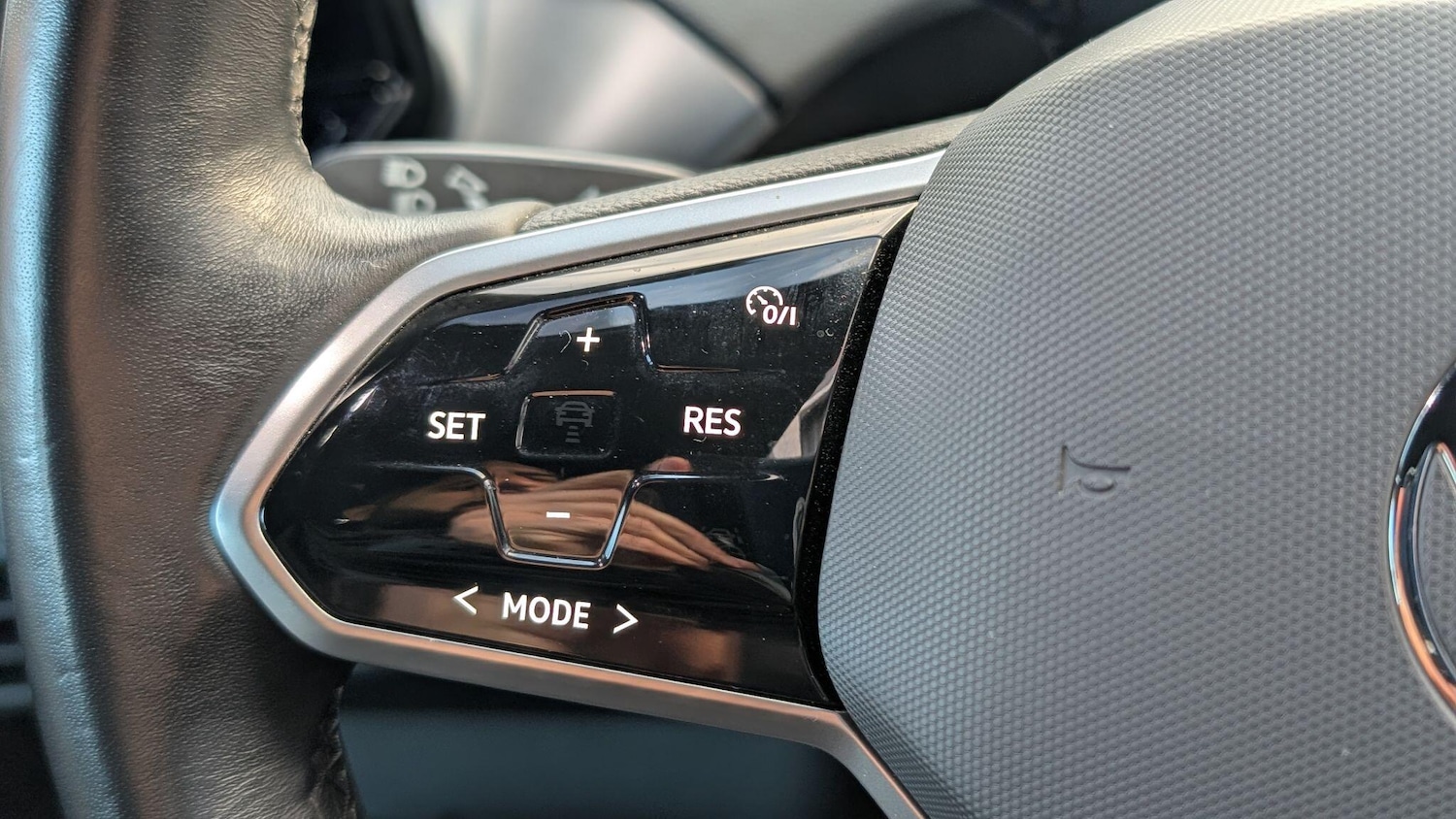 Used Volkswagen ID.4 2023 for sale - 76714145: Photo 13