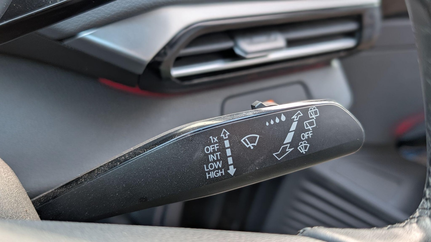 Used Volkswagen ID.4 2023 for sale - 76714145: Photo 14