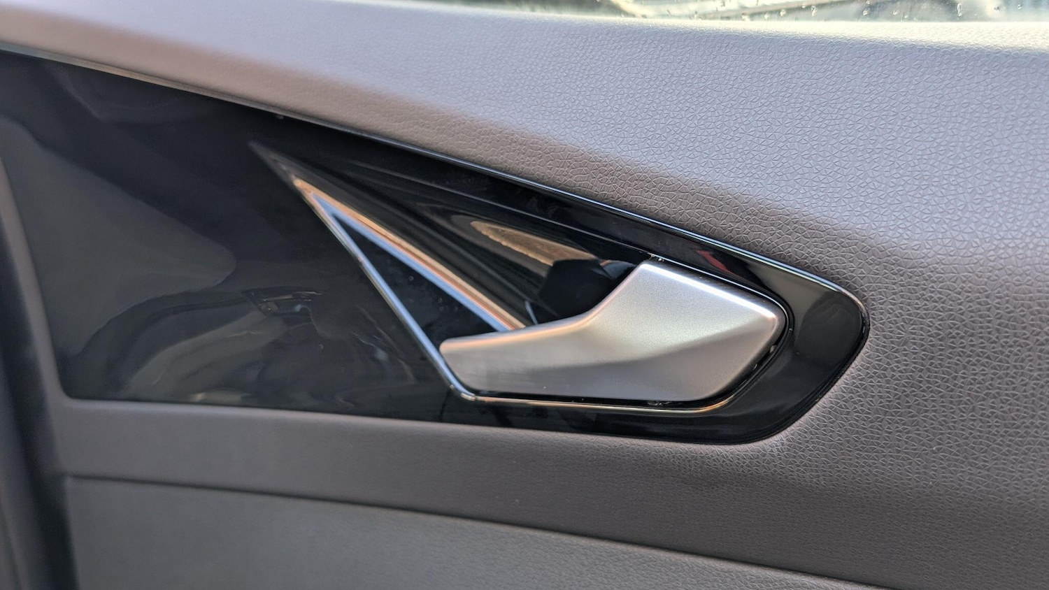 Used Volkswagen ID.4 2023 for sale - 76714145: Photo 31