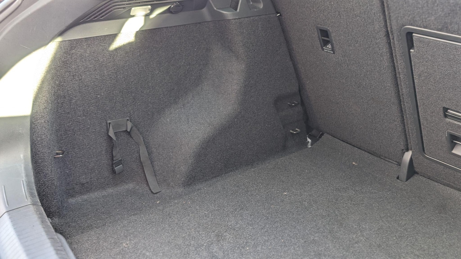 Used Volkswagen ID.4 2023 for sale - 76714145: Photo 44