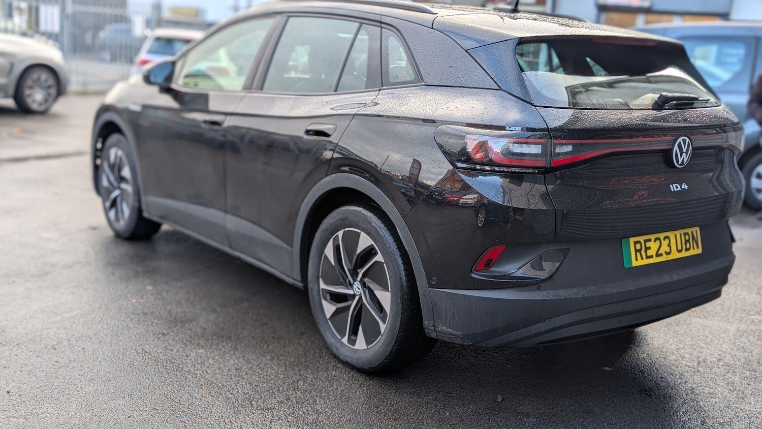 Used Volkswagen ID.4 2023 for sale - 76714145: Photo 6