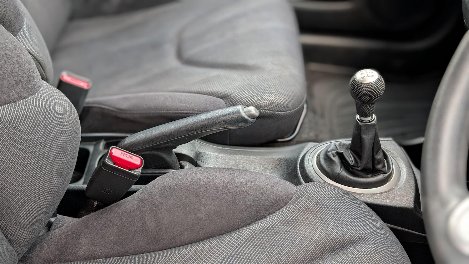 Used Honda Jazz 2010 for sale - 76259977: Photo 19
