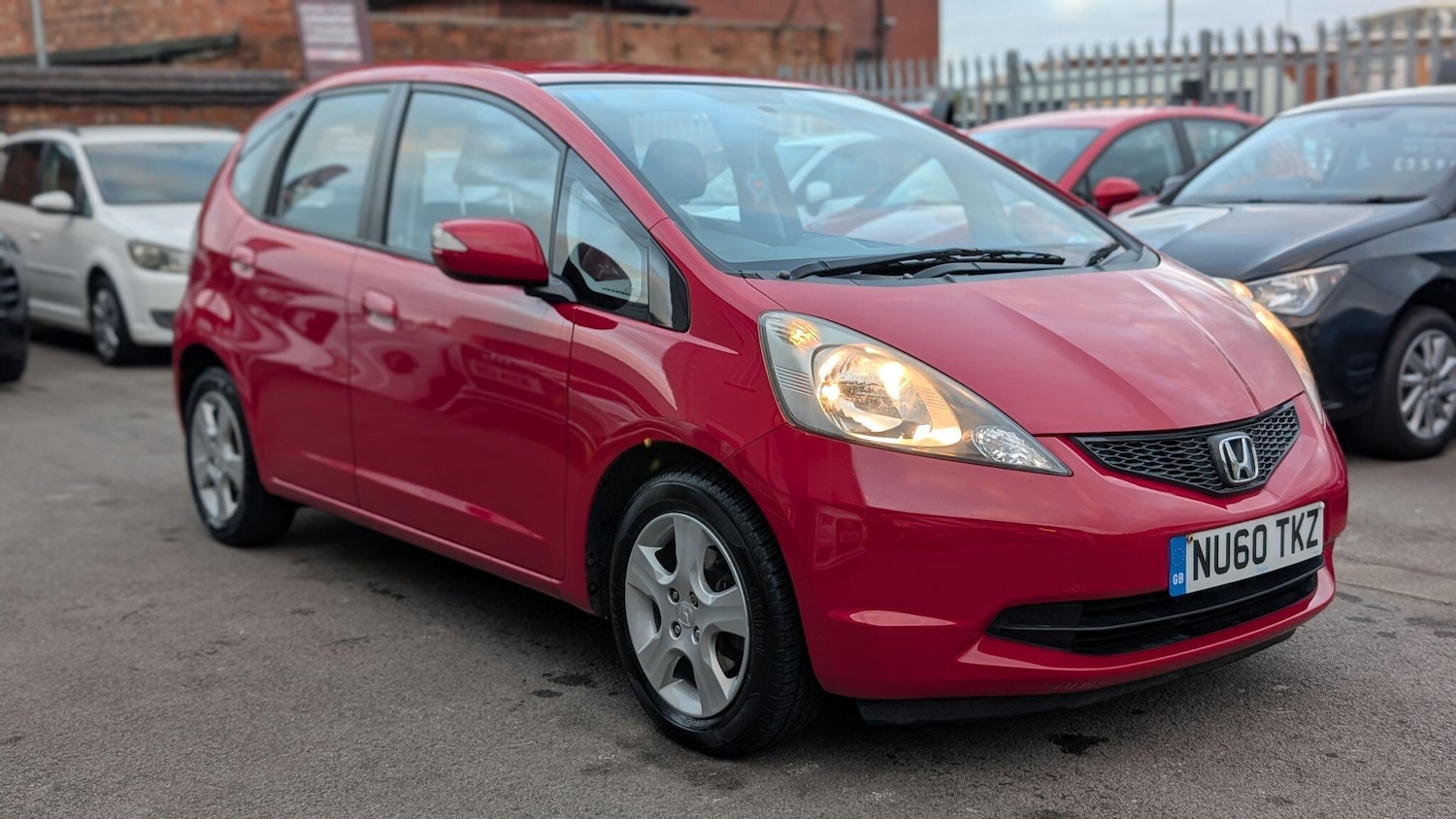 Used Honda Jazz 2010 for sale - 76259977: Photo 3