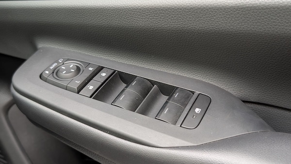 Used Toyota Prius 2025 for sale - 76020243: Photo 23
