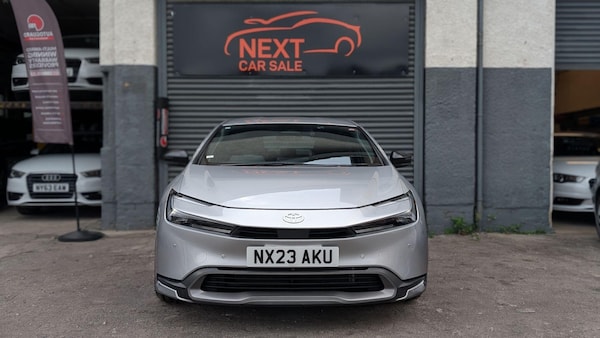 Used Toyota Prius 2025 for sale - 76020243: Photo 2