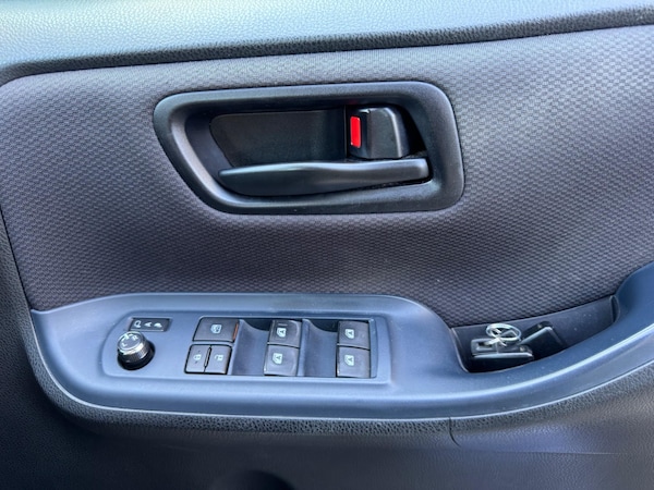 Used Toyota Voxy 2025 for sale - 75233228: Photo 26