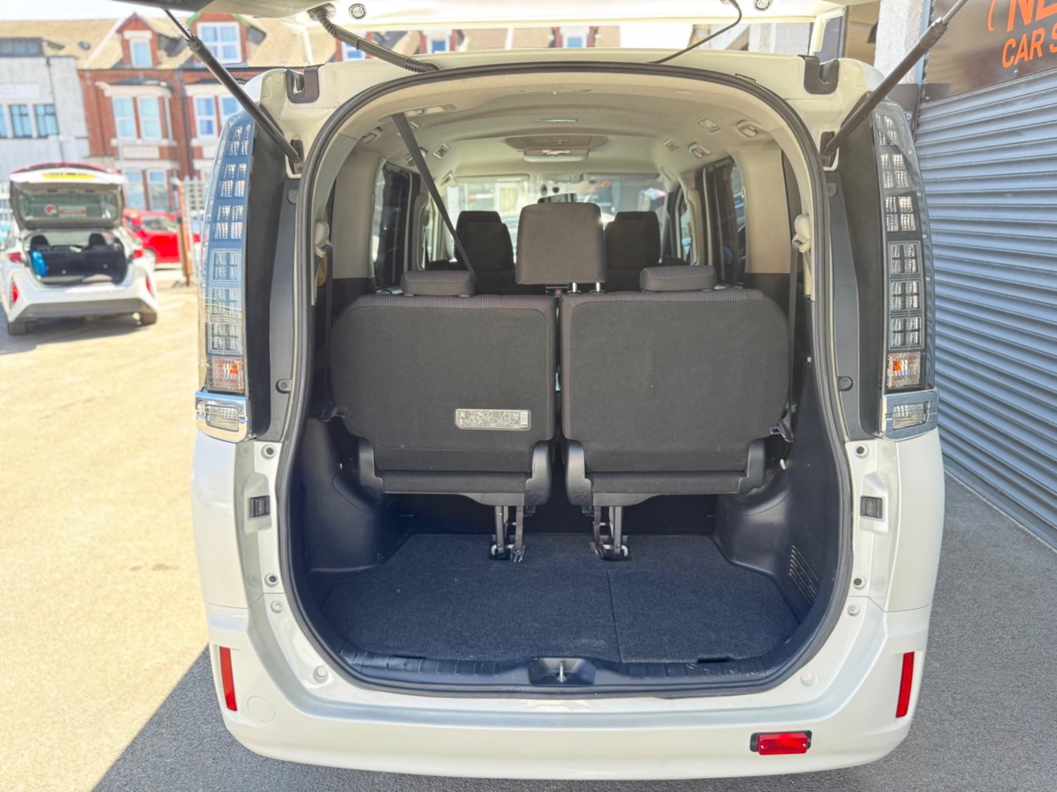 Vehicle 33