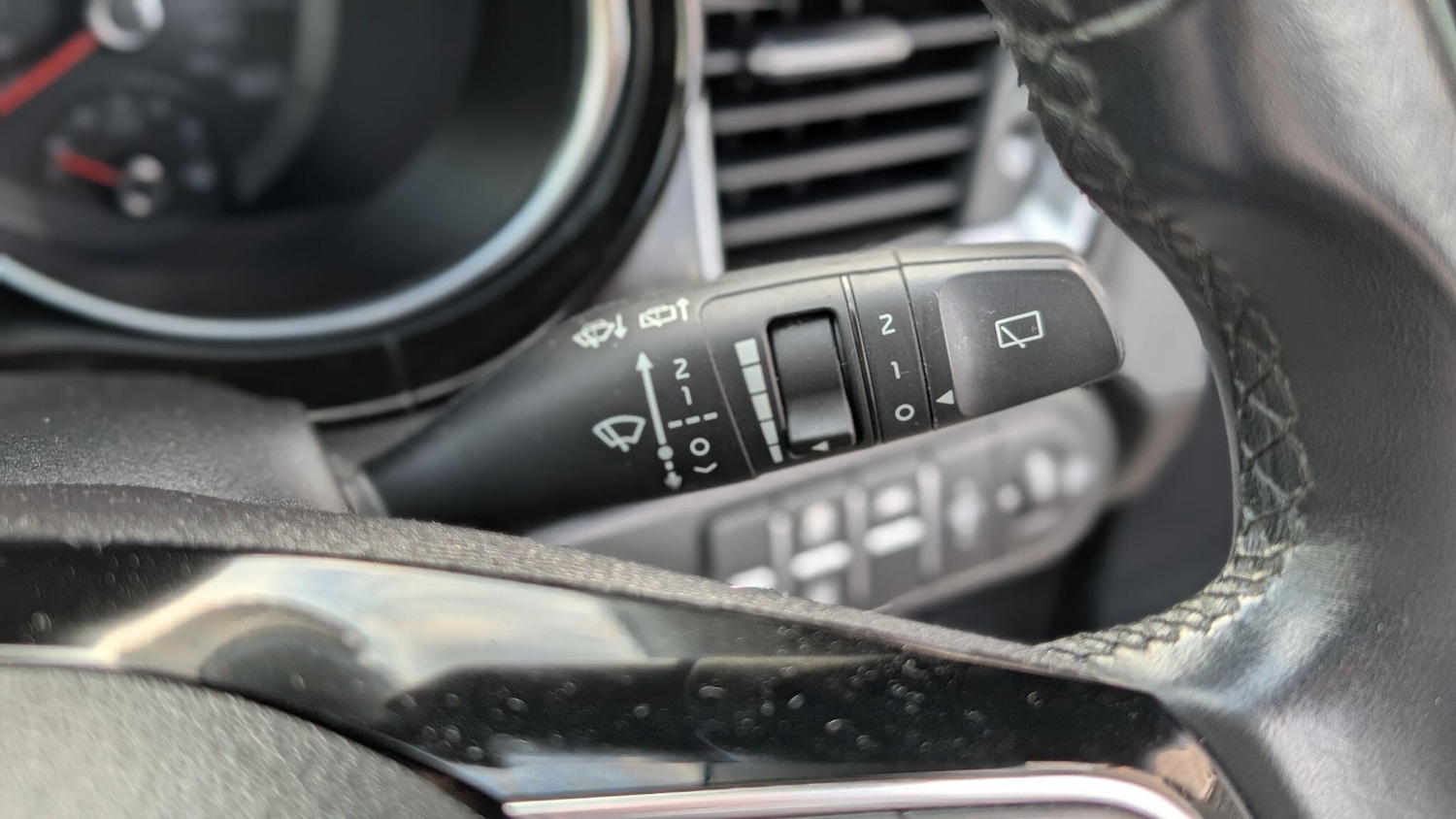 Used Kia XCeed 2020 for sale - 76992981: Photo 12