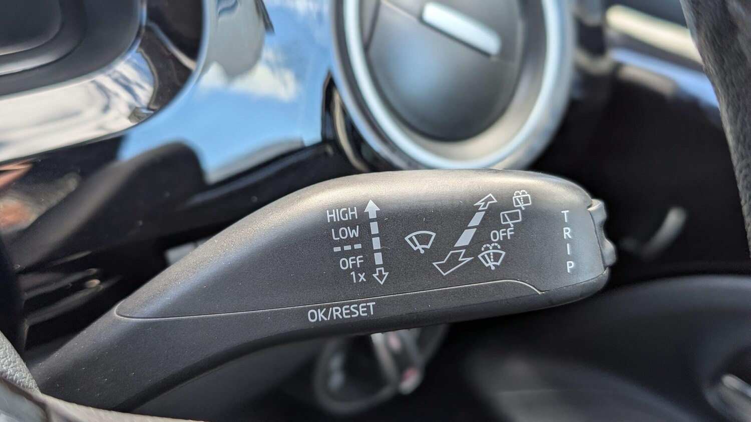 Used Volkswagen up! for sale - 78058729: Photo 11