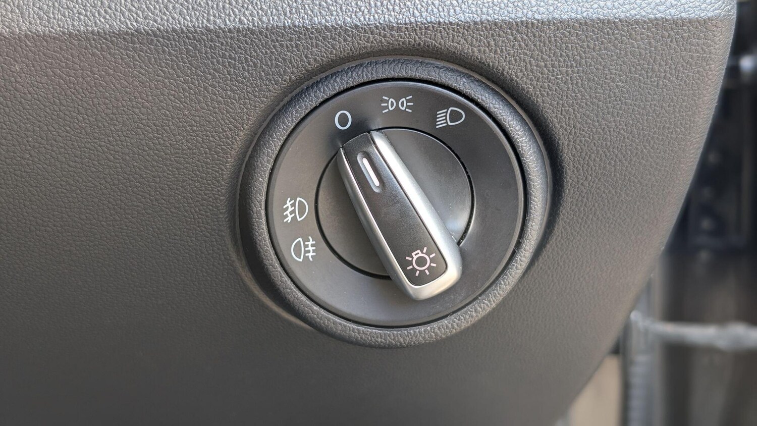 Used Volkswagen up! for sale - 78058729: Photo 13