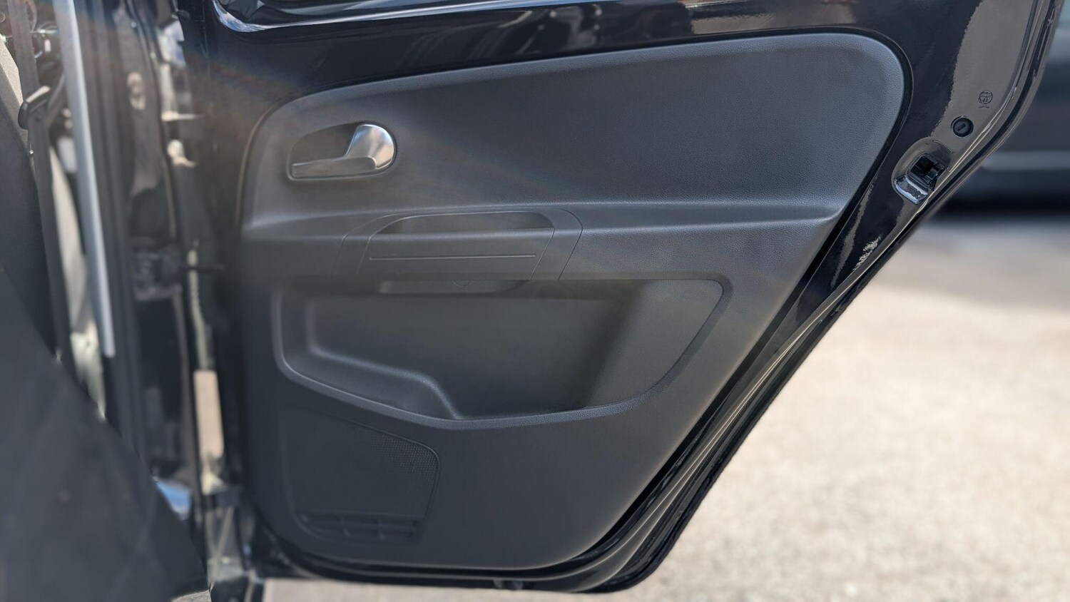 Used Volkswagen up! for sale - 78058729: Photo 26