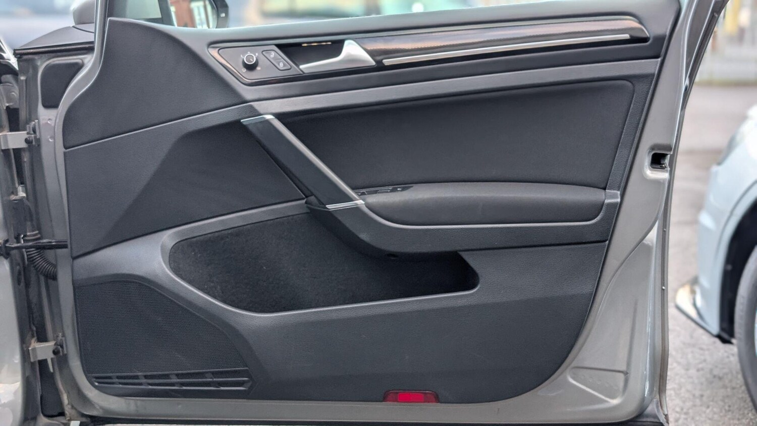 Used Volkswagen Golf 2025 for sale - 77067040: Photo 32