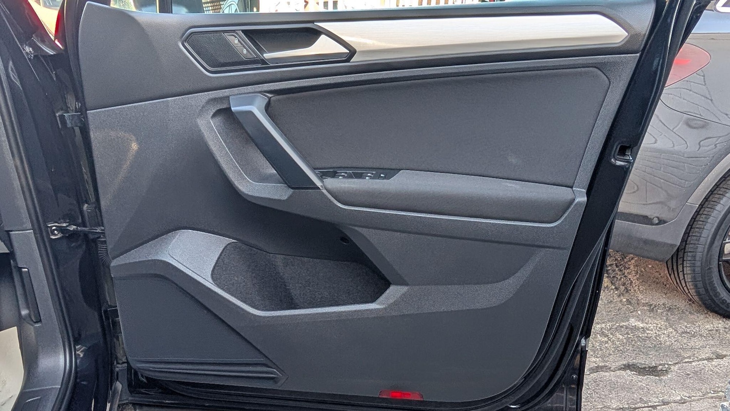 Used Volkswagen Tiguan 2020 for sale - 76989327: Photo 34