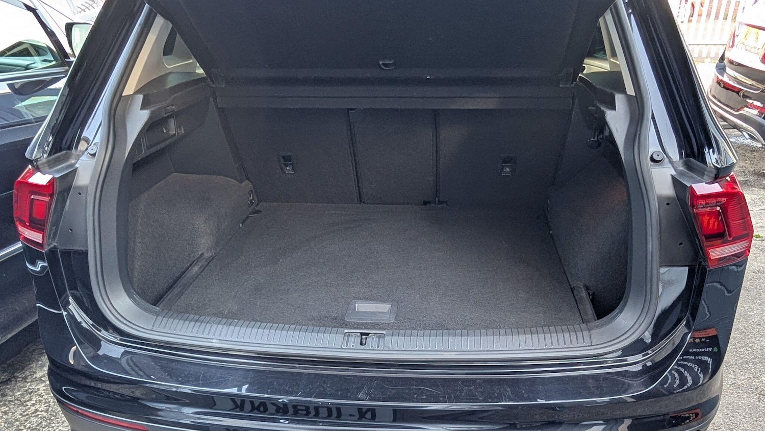 Used Volkswagen Tiguan 2020 for sale - 76989327: Photo 46