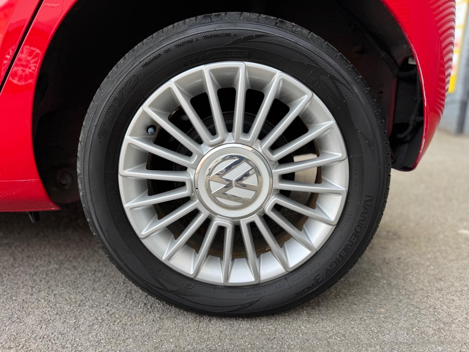 Used Volkswagen up! 2025 for sale - 77066360: Photo 23