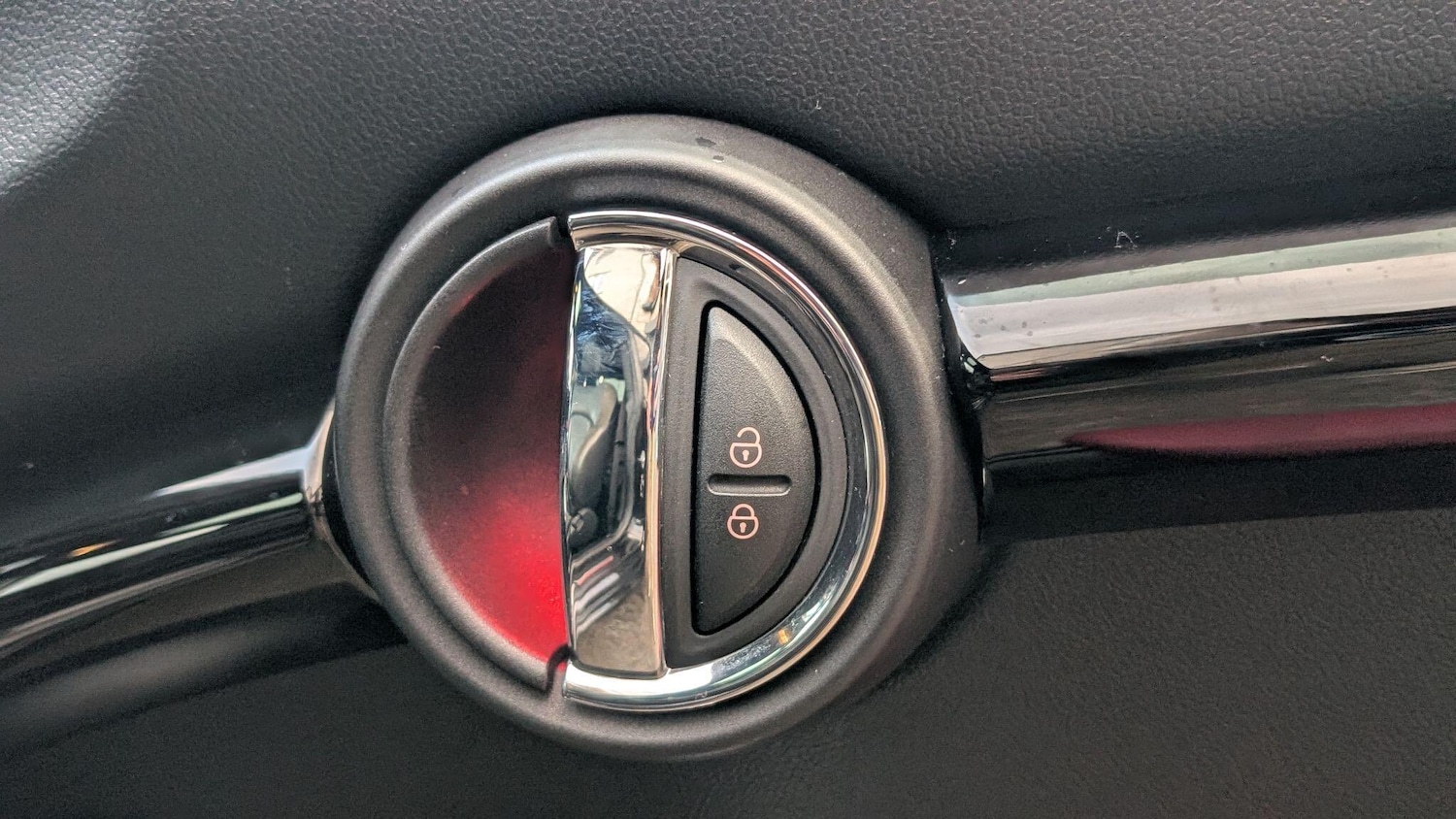 Used MINI Hatch 2016 for sale - 76432681: Photo 20