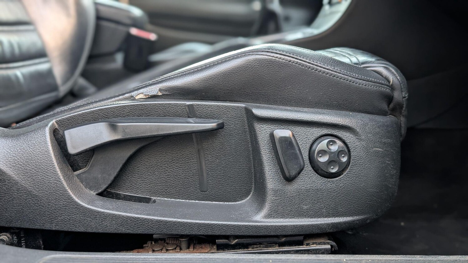 Used Volkswagen CC 2011 for sale - 77081653: Photo 33