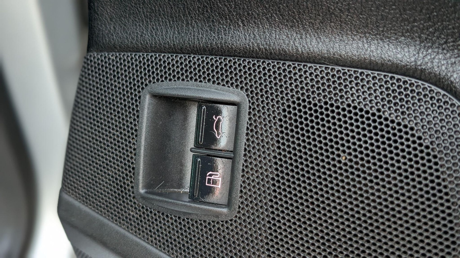 Used Volkswagen CC 2011 for sale - 77081653: Photo 41