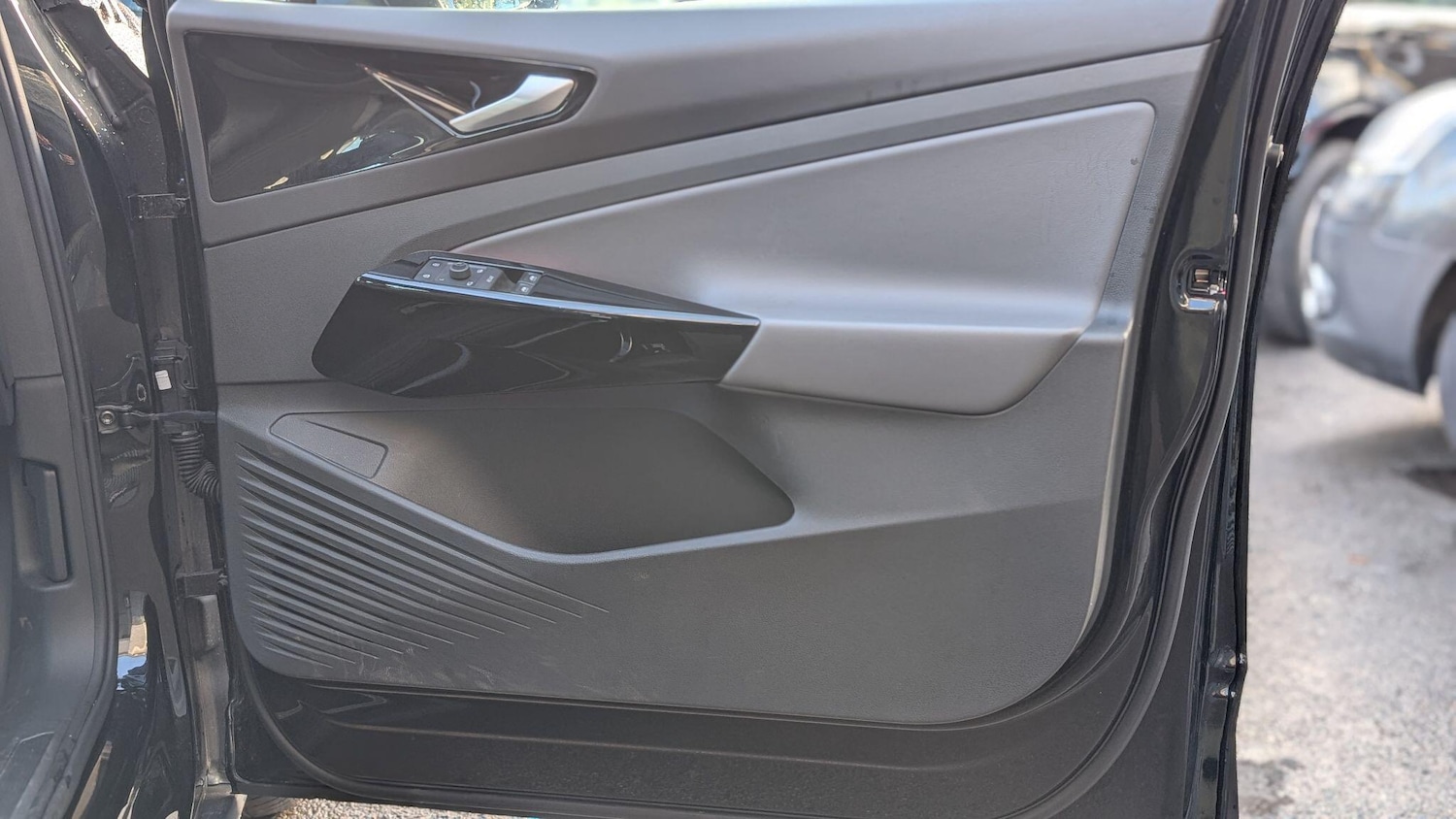 Used Volkswagen ID.4 for sale - 76990140: Photo 29