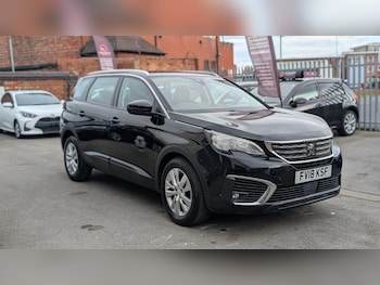 Used Peugeot 5008 2018 for sale - 77898435: Photo