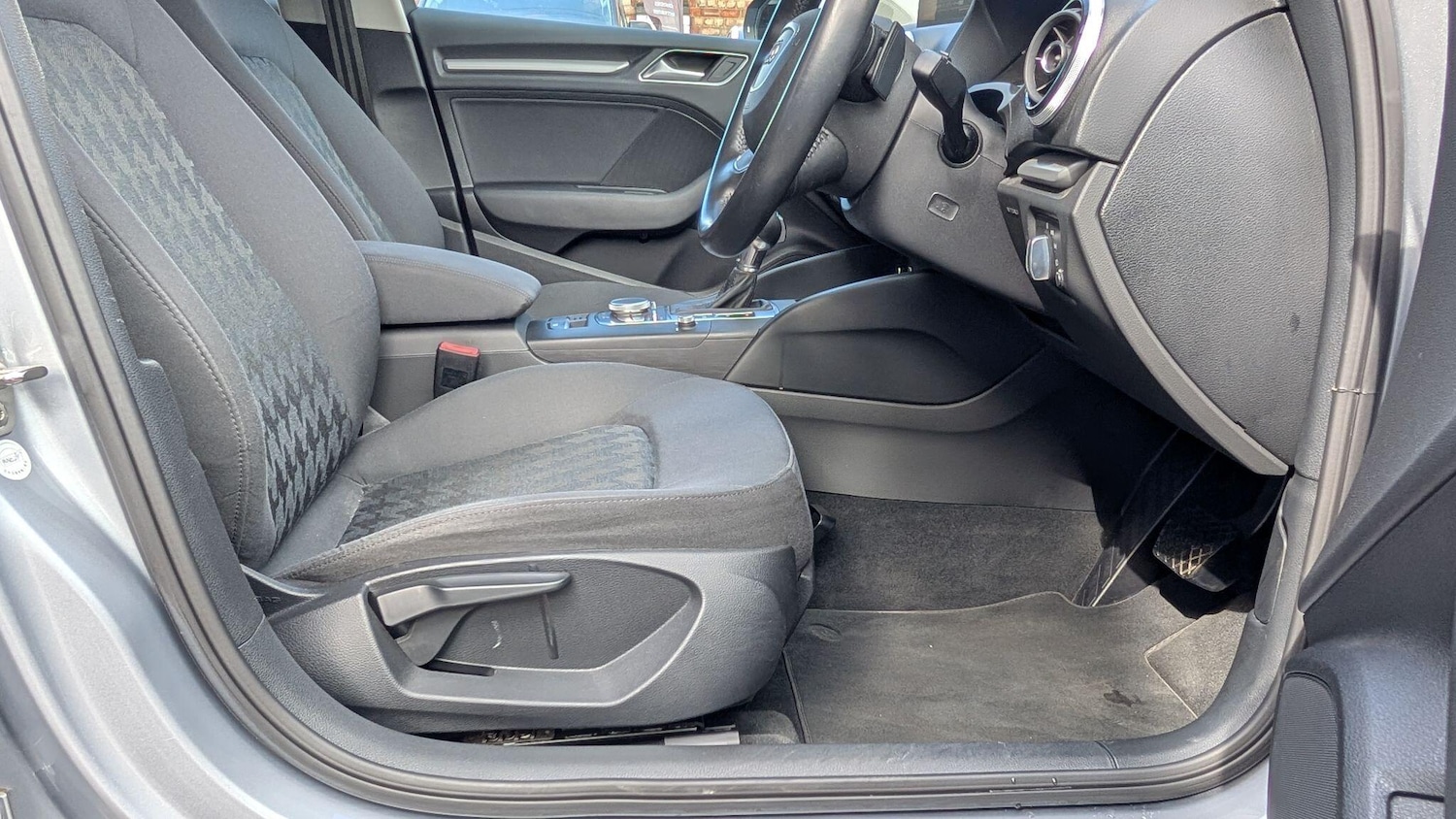 Used Audi A3 2025 for sale - 76987702: Photo 31