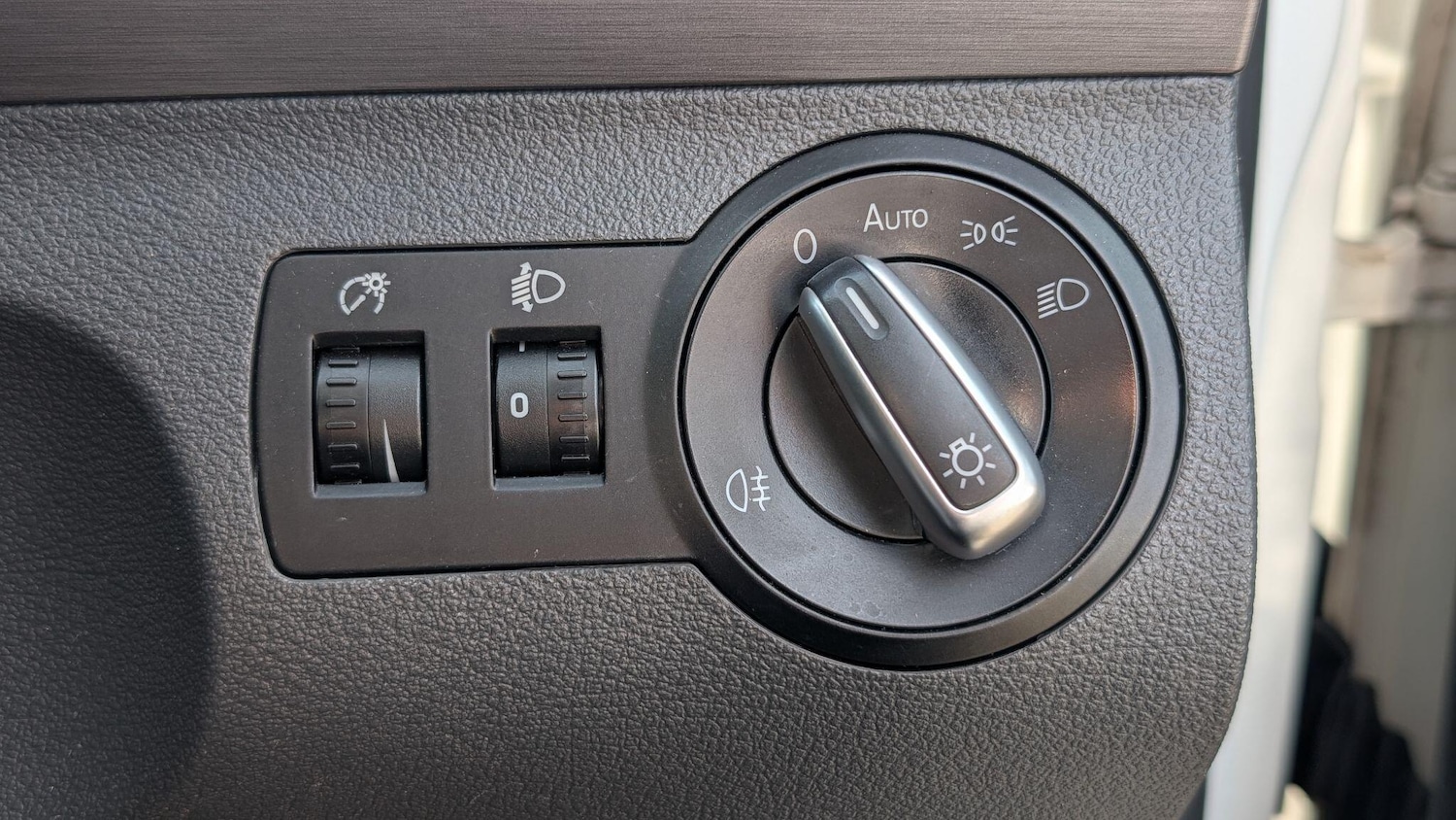 Used Volkswagen Touran 2025 for sale - 77066846: Photo 14