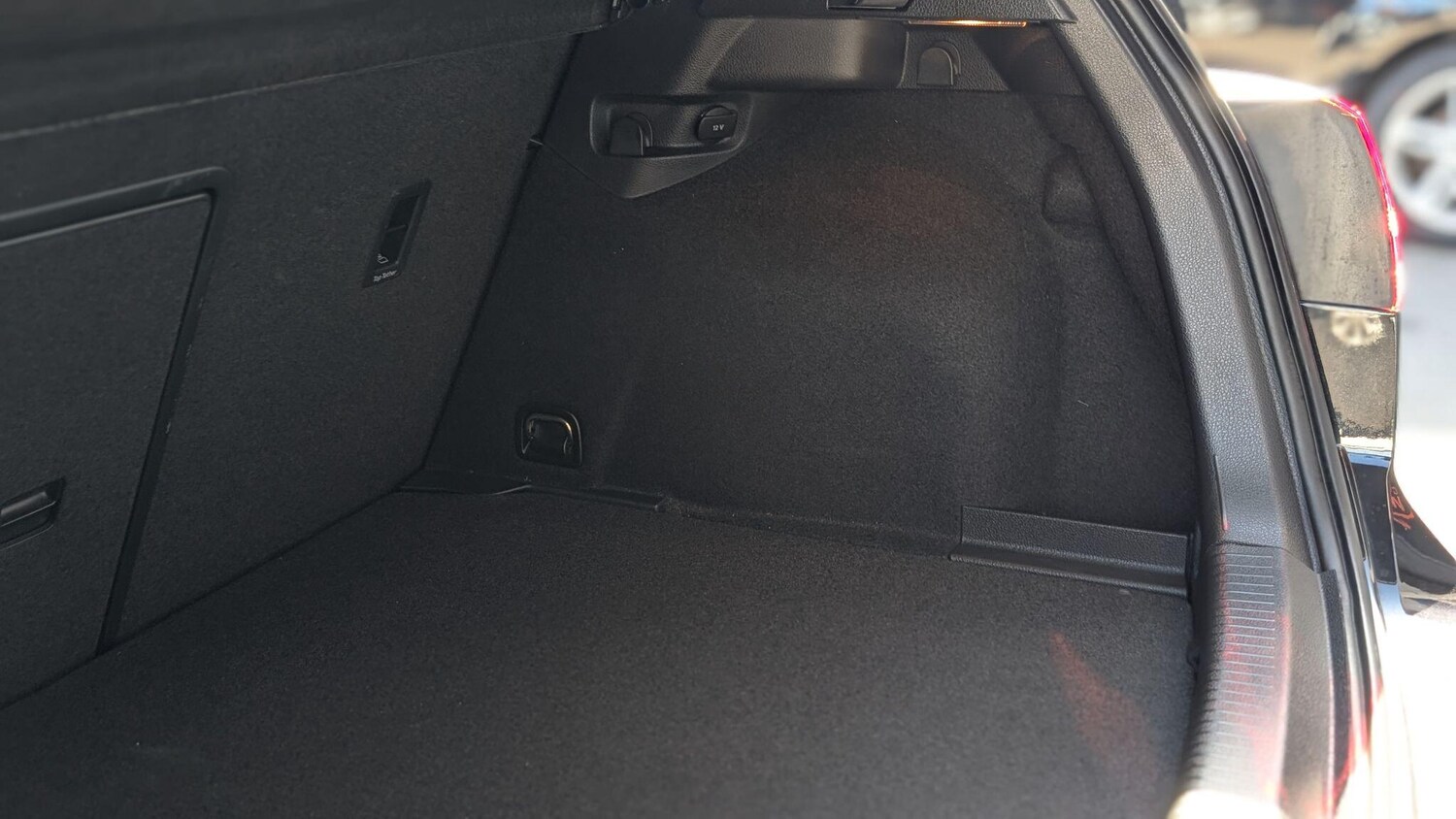 Used Volkswagen Golf 2025 for sale - 76137531: Photo 38