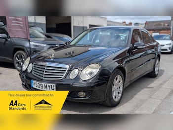 Used Mercedes-Benz E Class 2009 for sale - 79049905: Photo