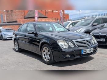 Used Mercedes-Benz E Class 2009 for sale - 79049905: Photo