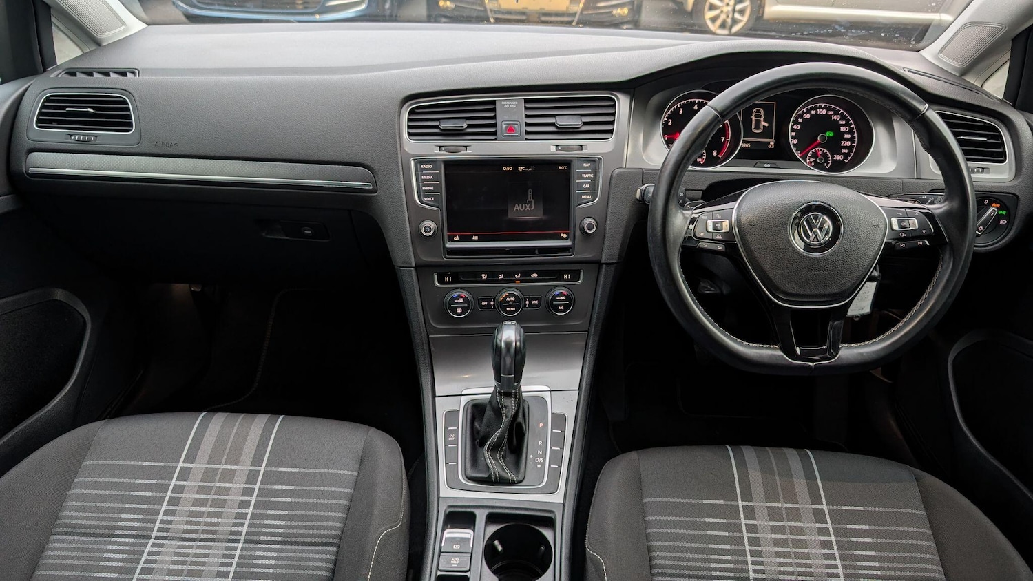 Used Volkswagen Golf 2025 for sale - 77279615: Photo 11