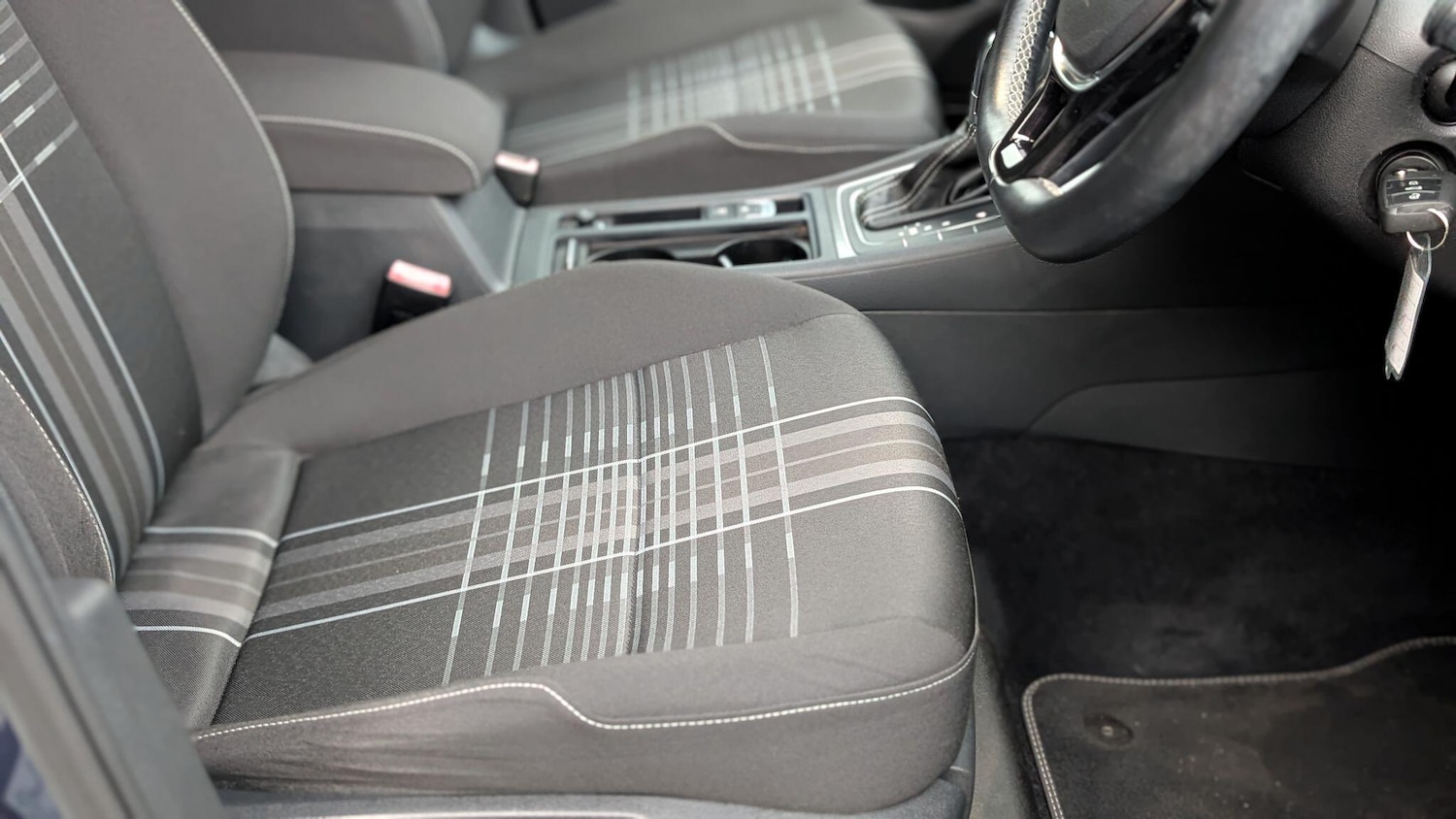 Used Volkswagen Golf 2025 for sale - 77279615: Photo 30