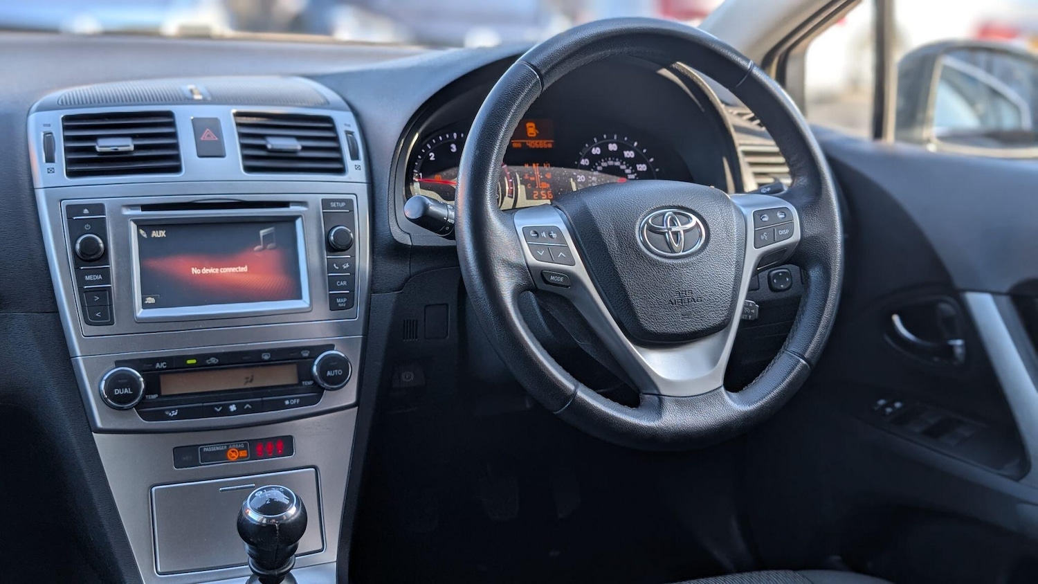 Used Toyota Avensis 2014 for sale - 77066376: Photo 11