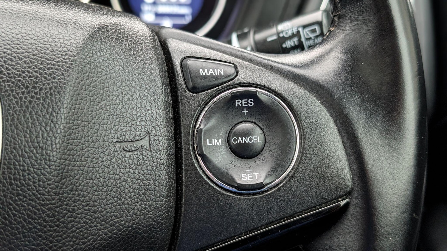 Used Honda HR-V 2015 for sale - 77723204: Photo 11