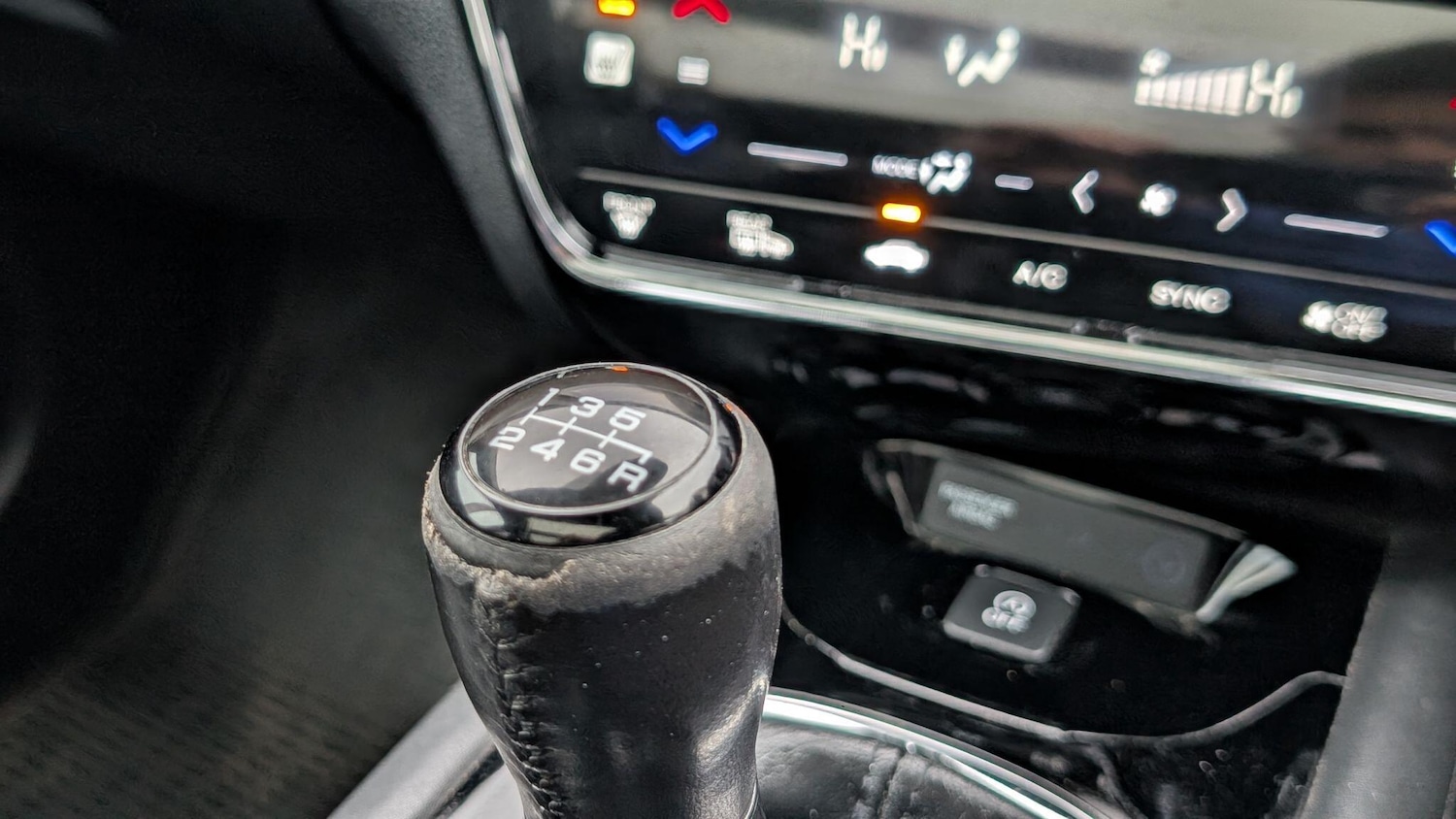 Used Honda HR-V 2015 for sale - 77723204: Photo 19