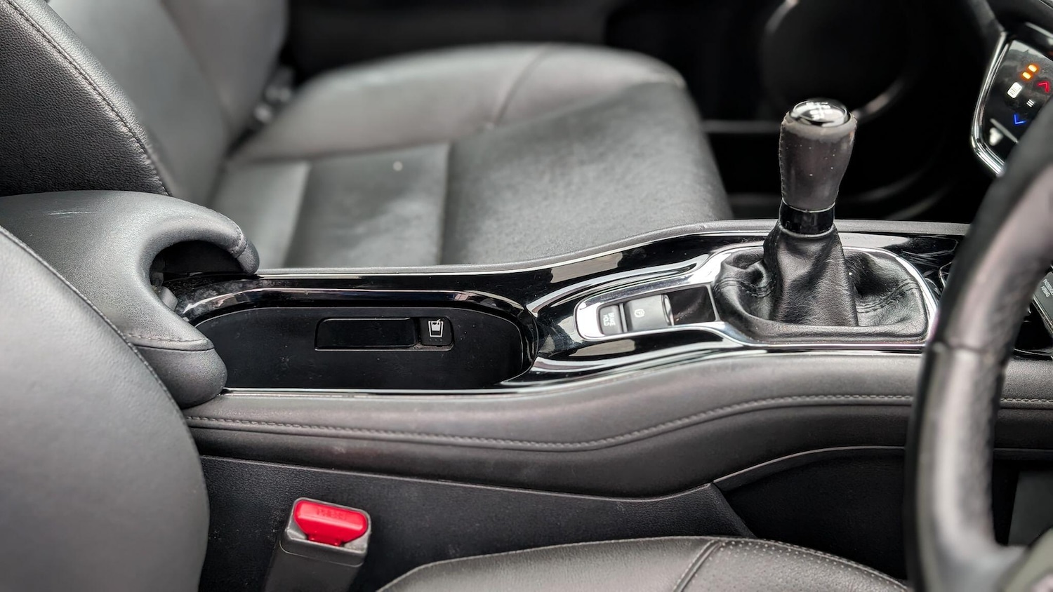 Used Honda HR-V 2015 for sale - 77723204: Photo 21