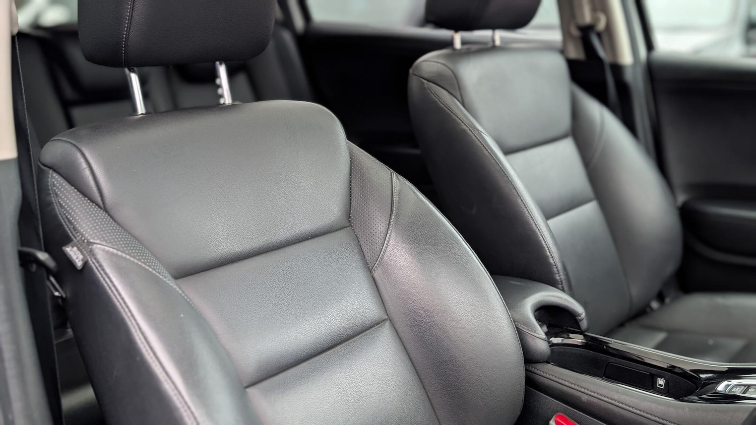 Used Honda HR-V 2015 for sale - 77723204: Photo 24