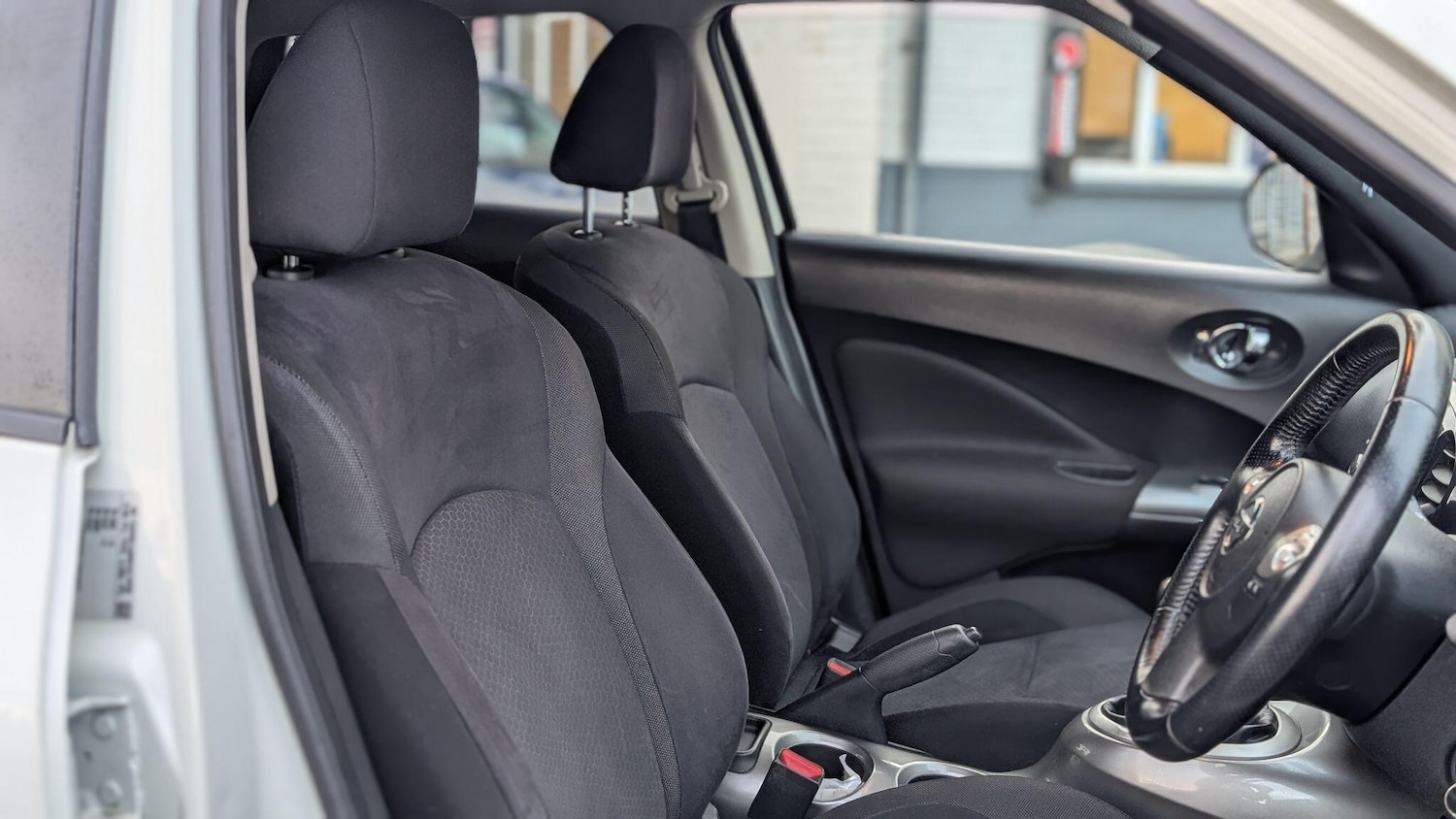 Used Nissan Juke 2011 for sale - 76832624: Photo 21