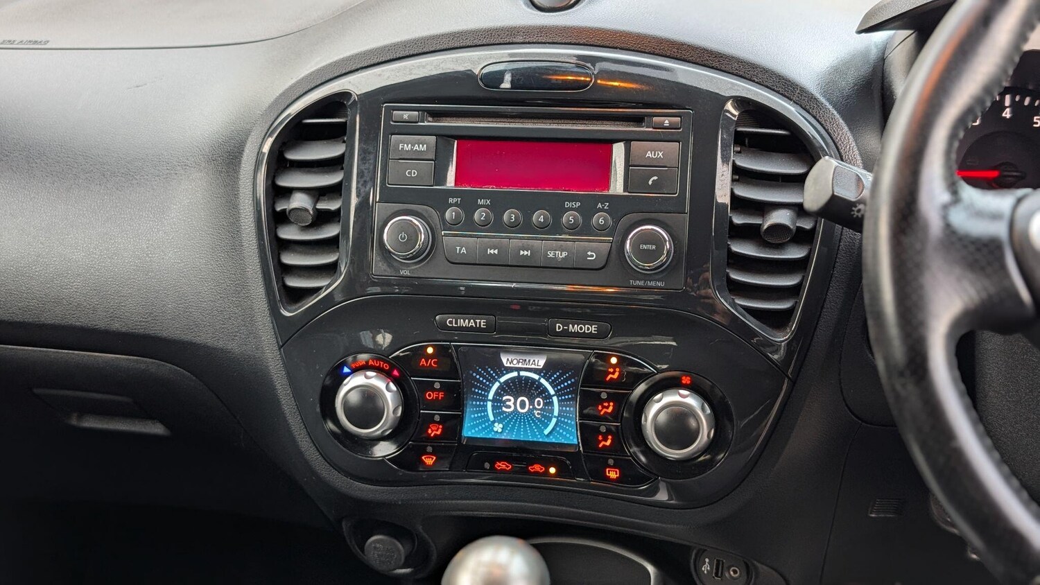 Used Nissan Juke 2011 for sale - 76832624: Photo 25