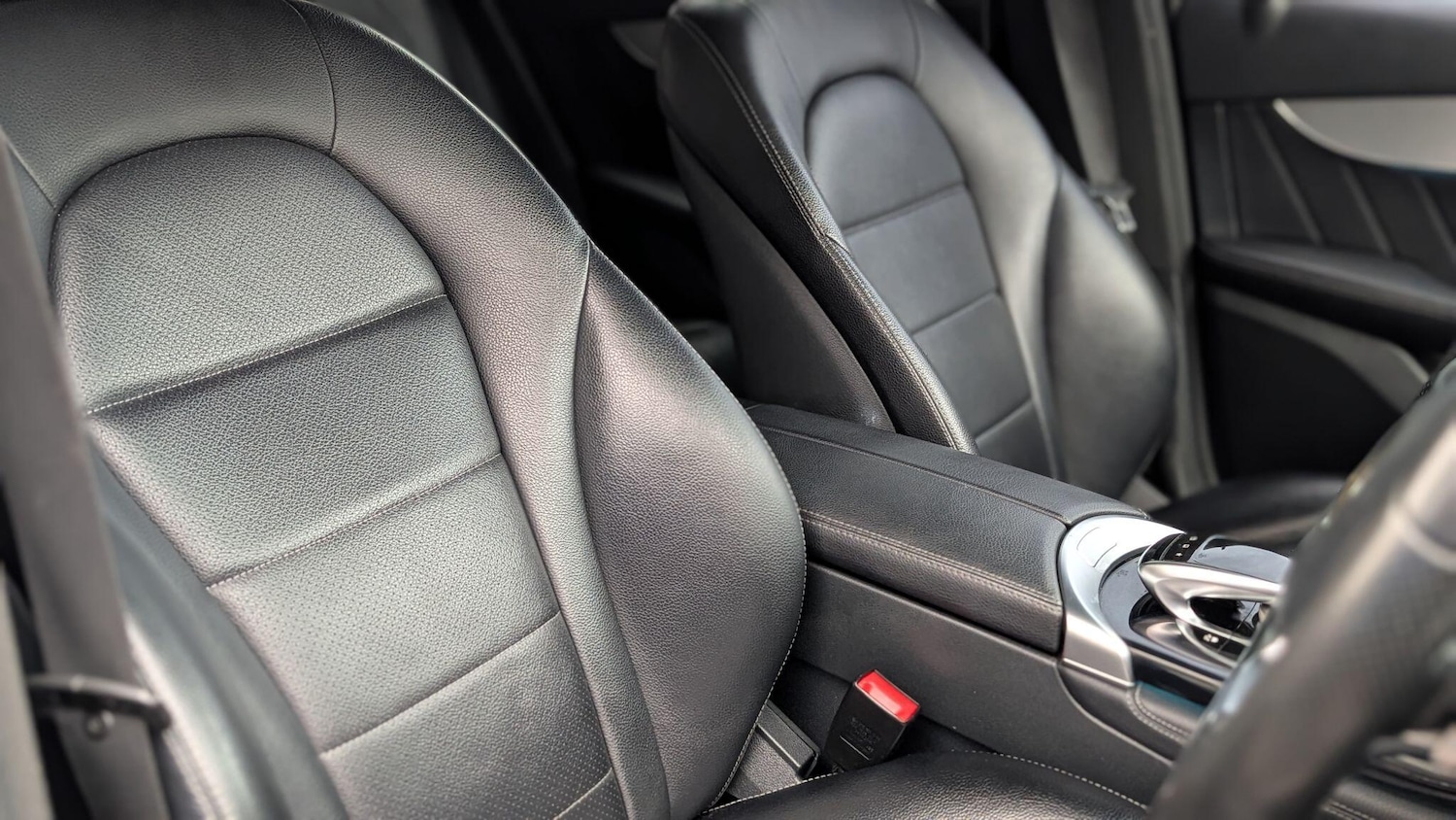 Used Mercedes-Benz GLC for sale - 76728540: Photo 44