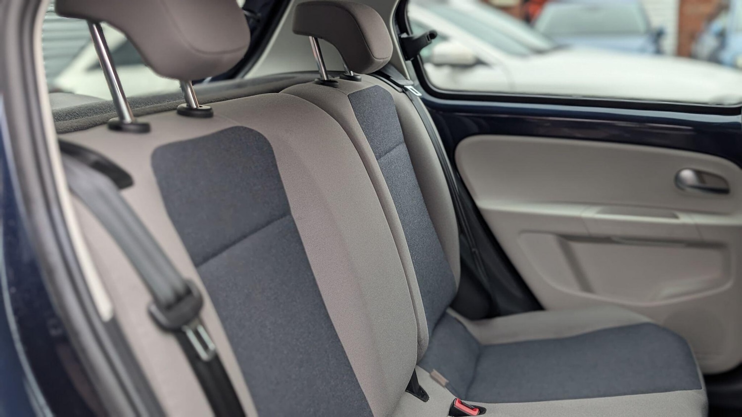 Used Volkswagen up! 2025 for sale - 77279181: Photo 27