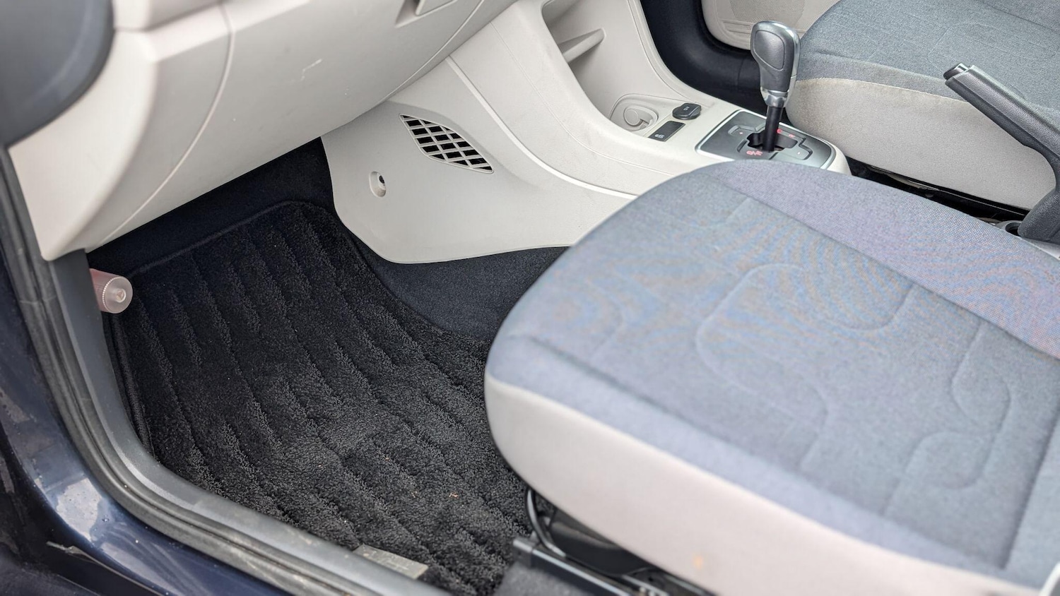 Used Volkswagen up! 2025 for sale - 77279181: Photo 35