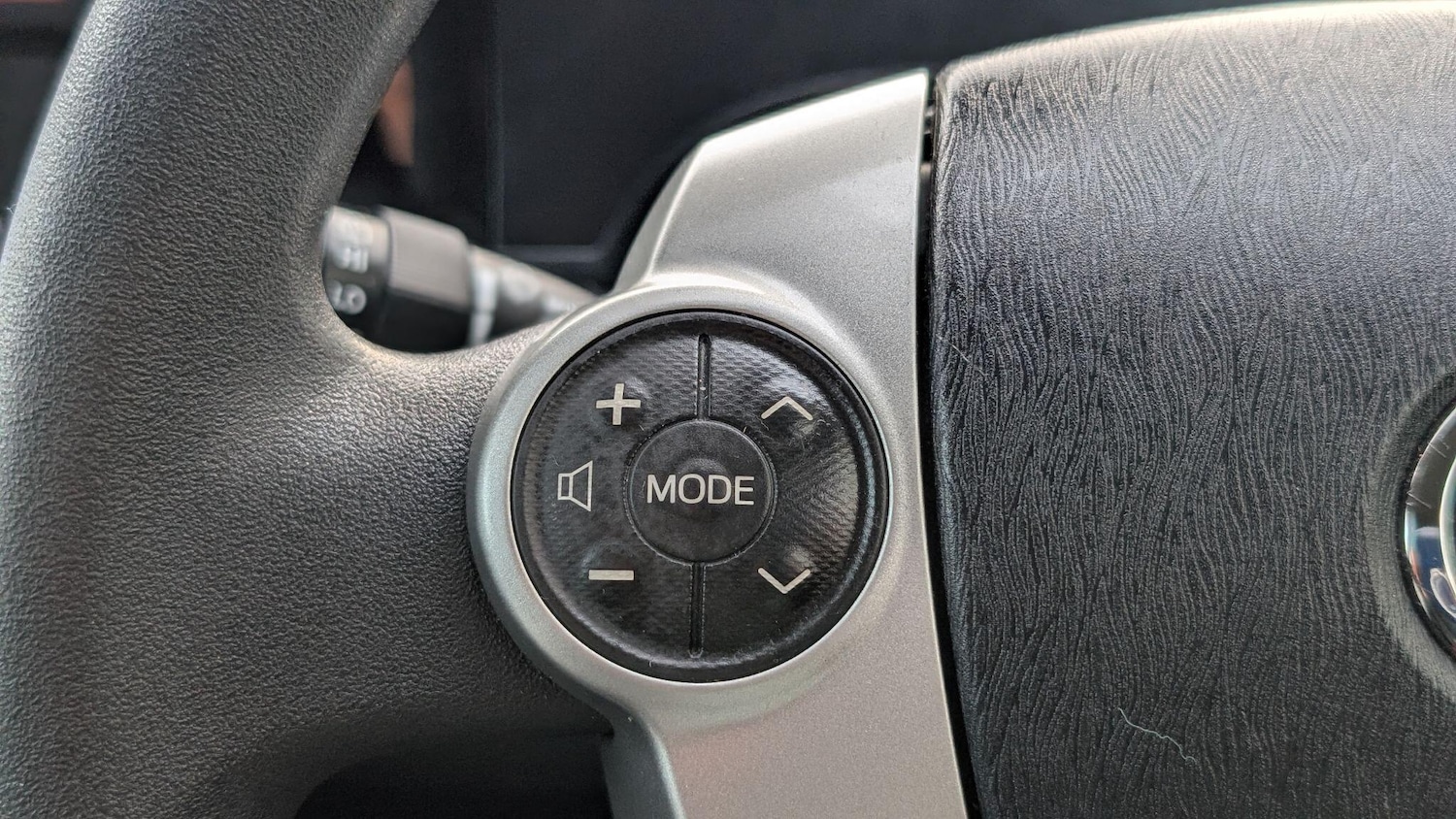 Used Toyota Aqua 2024 for sale - 76666818: Photo 12