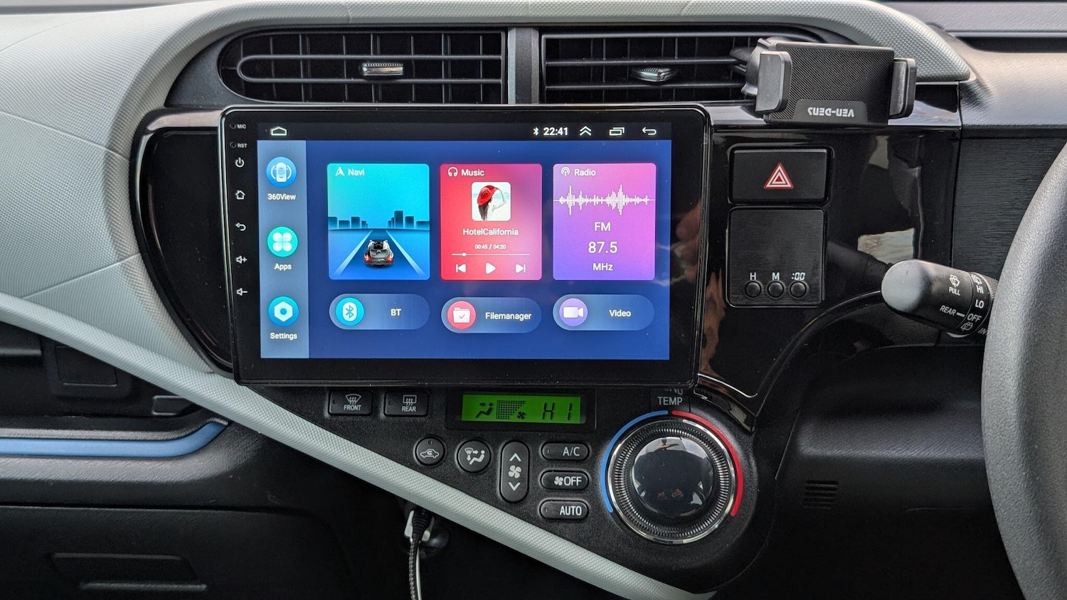 Used Toyota Aqua 2024 for sale - 76666818: Photo 15