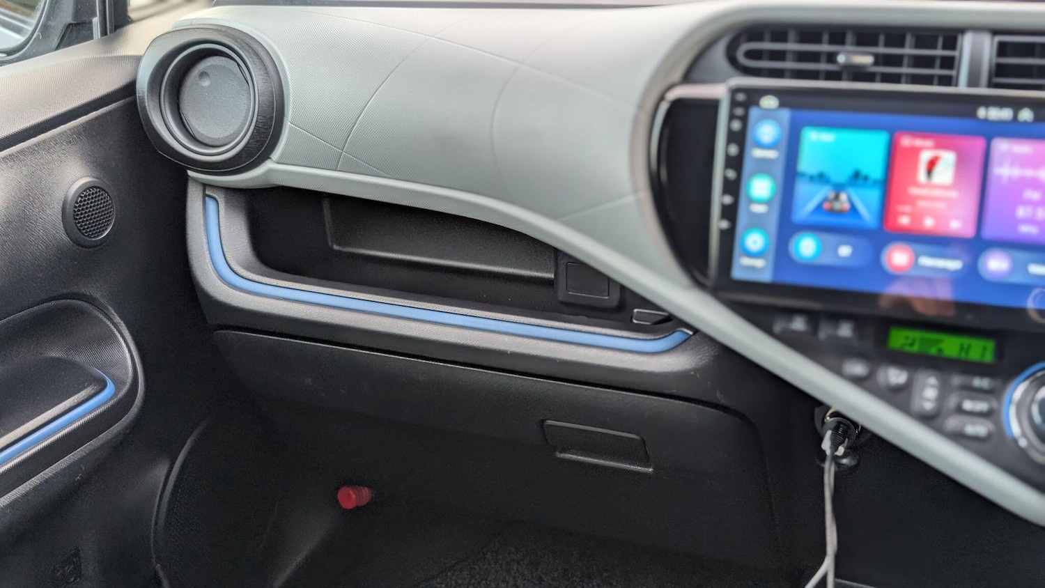 Used Toyota Aqua 2024 for sale - 76666818: Photo 20