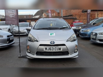 Used Toyota Aqua 2013 for sale - 76666818: Photo