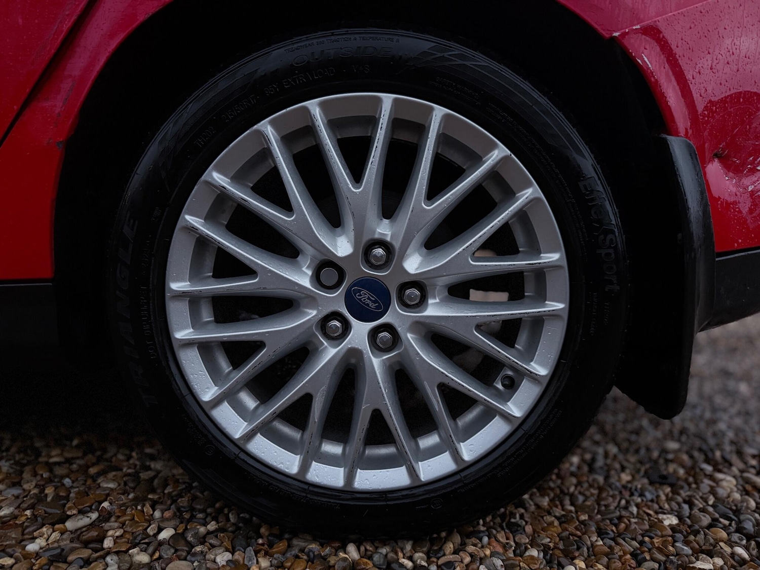 Used Ford Focus 2014 for sale - 76432142: Photo 13